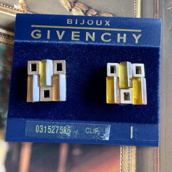 VTG GIVENCHY NWT CHUNKY SQUARE AMBER CRYSTALS GOLD TONE CLIP EARRINGS - Picture 1 of 4